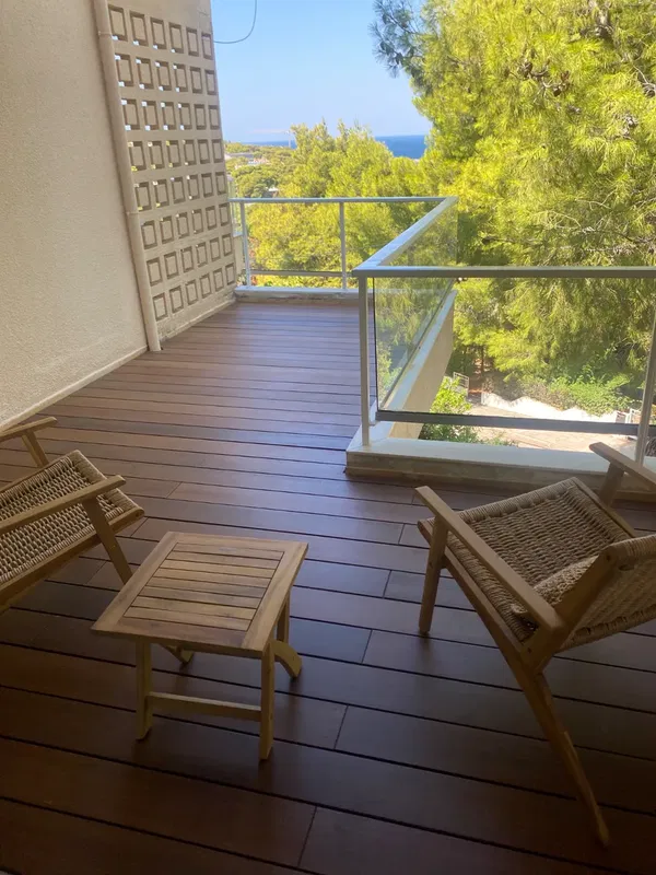 Sea View 62 m² Apartment with Two Bedrooms for Sale in Vouliagmeni, Athens Southern suburbs — photo 2