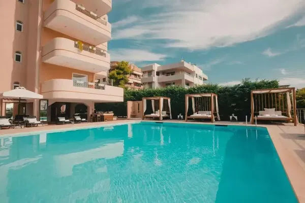 128 m² Three-Bedroom Apartment for Sale in Vari - Varkiza, Athens Southern suburbs