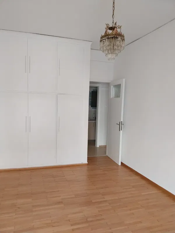78 m² Renovated Two-Bedroom Apartment for Sale in Kypseli, Athens Center — photo 3