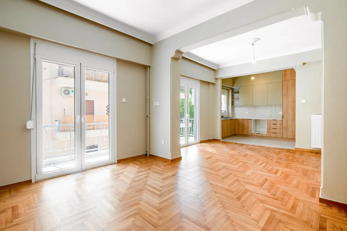 76 m² One-Bedroom Apartment for Sale in Kypseli, Athens Center