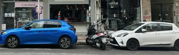 80 m² Commercial Space for Sale in Zografou, Athens Center — photo 4