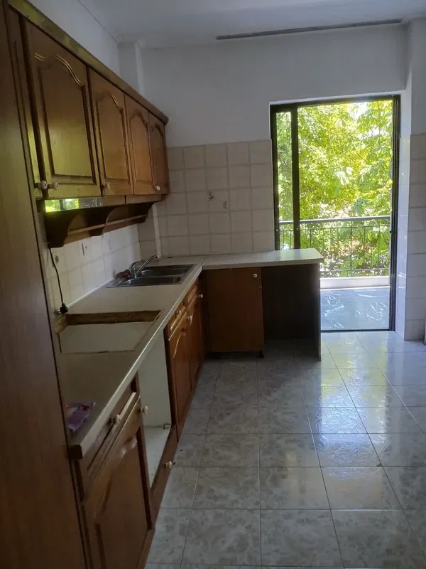 127 m² Three-Bedroom Apartment for Rent in Marousi, Athens Northern suburbs — photo 3