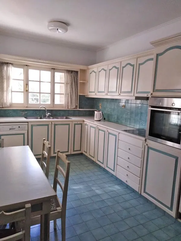 181 m² Four-Bedroom Apartment for Rent in Psychiko - Filothei, Athens Northern suburbs — photo 4