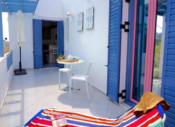 625 m² Hotel for Sale in Ierapetra, Lasithi — photo 2