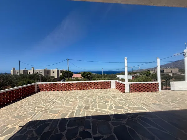 Sea-View Three-Bedroom Apartment for Sale in Chrisoskalitissa, Kissamos — photo 2
