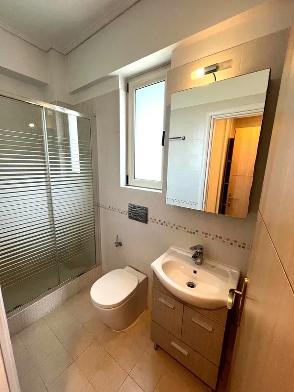 258 m² Three-Bedroom Apartment for Rent in Marousi, Athens Northern suburbs — photo 5