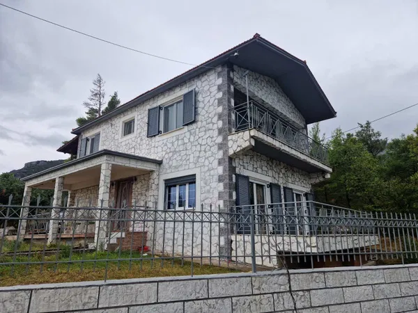 Three-Bedroom Villa for Sale in Kymi, Sterea Hellas