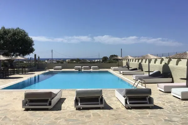 1500 m² Sea-View Hotel for Sale in Santorini, Cyclades — photo 5