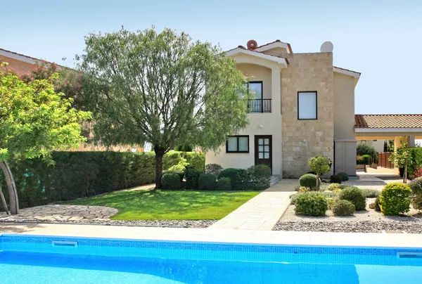 149 m² Villa with Three Bedrooms for Sale in Paphos, Cyprus