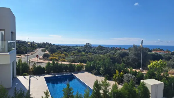 149 m² Villa with Three Bedrooms for Sale in Paphos, Cyprus — photo 2