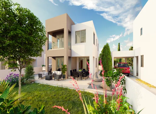 176 m² Three-Bedroom Villa for Sale in Paphos, Cyprus