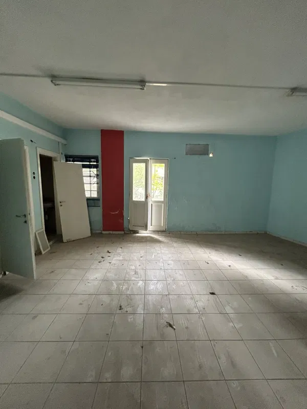 350 m² Building for Sale in Korydallos, Piraeus — photo 5