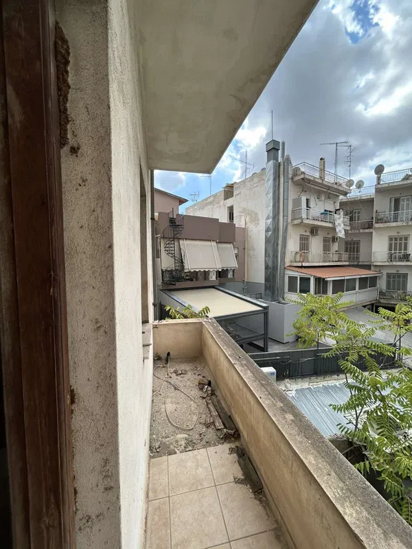 350 m² Building for Sale in Korydallos, Piraeus — photo 3