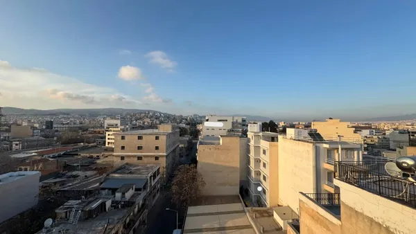 Building for Sale in Piraeus — photo 4