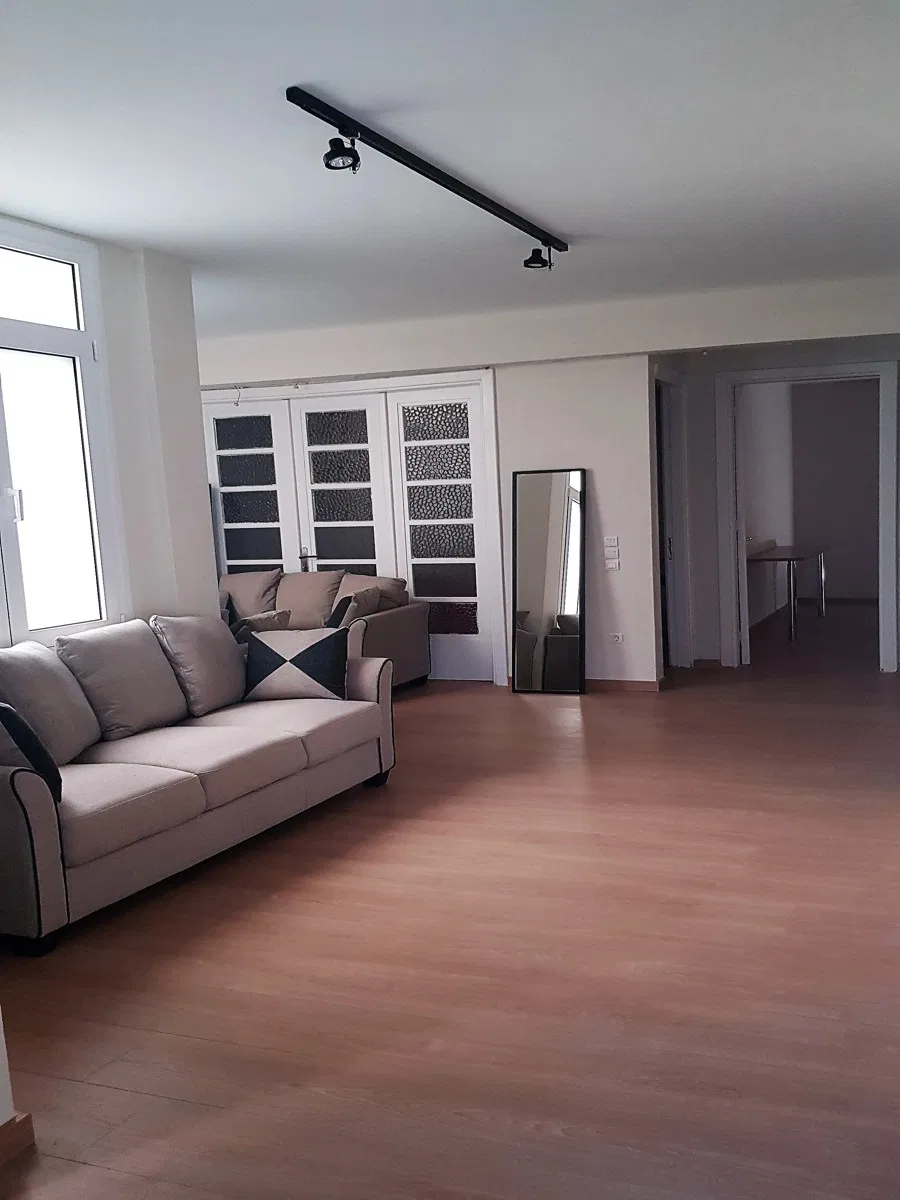 100 m² Three-Bedroom Apartment for Sale in Kypseli, Athens Center