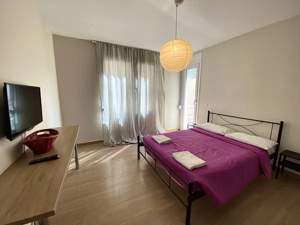 100 m² Three-Bedroom Apartment for Sale in Kypseli, Athens Center — photo 4