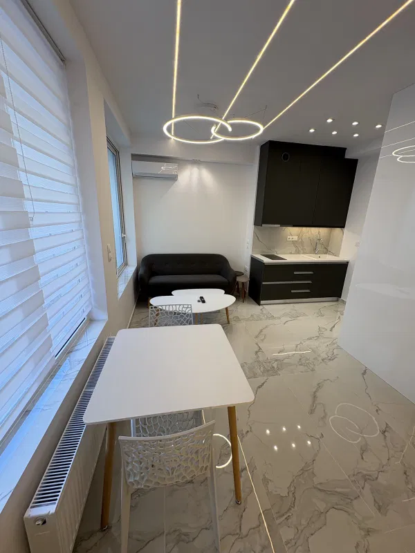 Renovated 35 m² Apartment with One Bedrooms for Sale in Ampelokipoi, Athens Center — photo 3