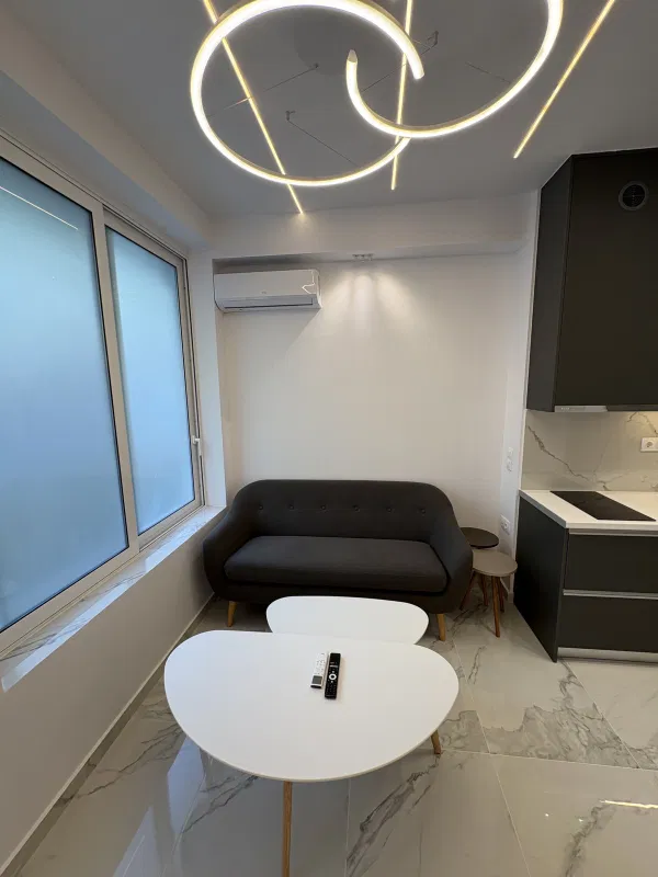 Renovated 35 m² Apartment with One Bedrooms for Sale in Ampelokipoi, Athens Center — photo 4