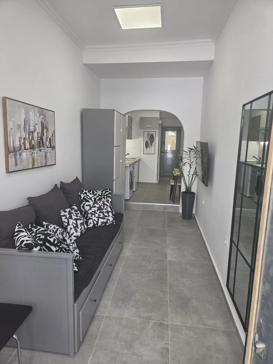 29 m² Renovated Apartment for Sale in Marousi, Athens Northern suburbs