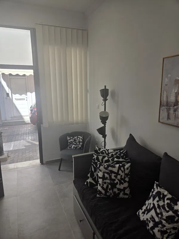 29 m² Renovated Apartment for Sale in Marousi, Athens Northern suburbs — photo 2