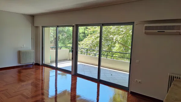 Three-Bedroom Renovated Apartment for Sale in Nea Erithrea, Athens Northern suburbs — photo 3