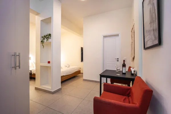 Three-Bedroom Apartment for Sale in Omonoia, Athens Center — photo 5