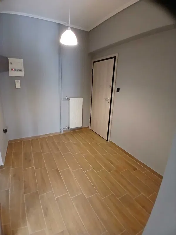 Renovated 35 m² Apartment with One Bedrooms for Sale in Center Athens, Athens Center with Central heating — photo 4