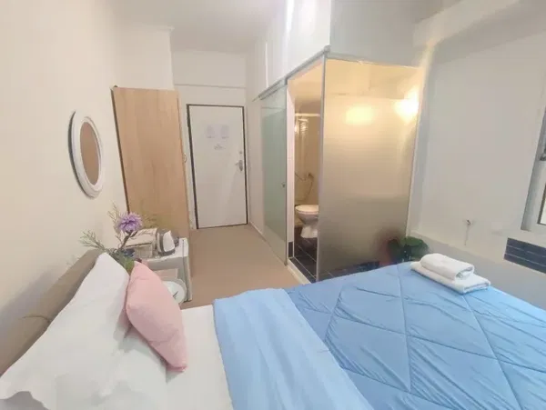 15 m² One-Bedroom Renovated Apartment for Sale in Center Athens, Athens Center — photo 5
