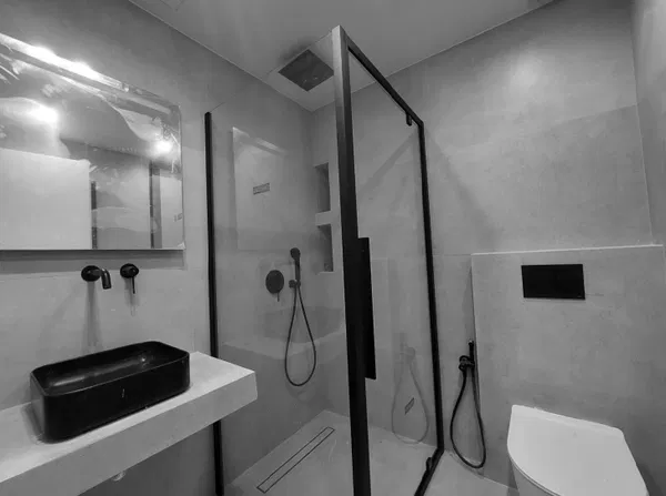 79 m² Renovated Two-Bedroom Apartment for Sale in Glyfada, Athens Southern suburbs — photo 3