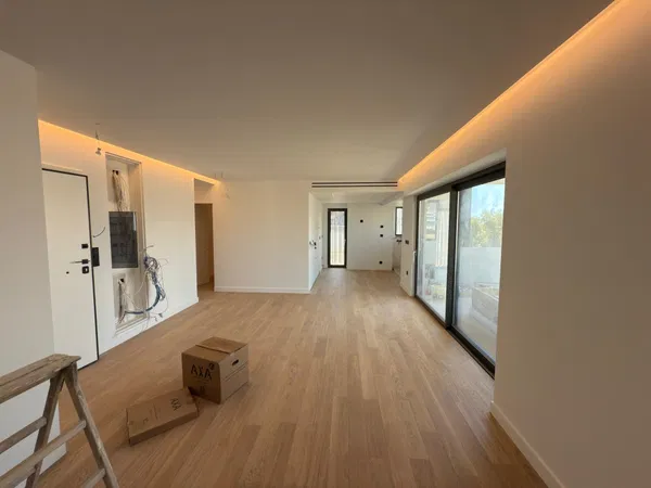 82 m² Apartment with Two Bedrooms for Sale in Voula, Athens Southern suburbs — photo 4
