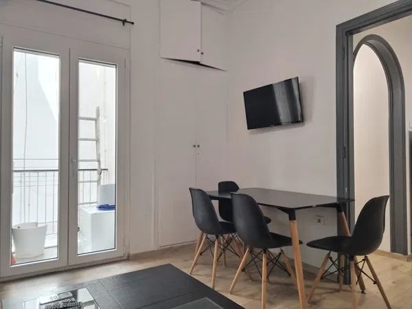 54 m² Two-Bedroom Apartment for Sale in Center Athens, Athens Center — photo 3