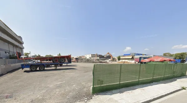 7,500 m² Plot of Land for Sale in Moschato, Piraeus Suburbs — photo 3