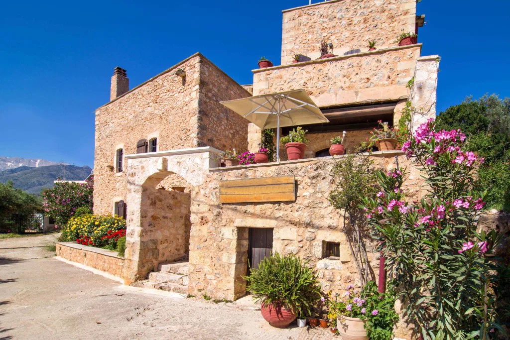 One-Bedroom Villa for Sale in Apokoronas, Chania