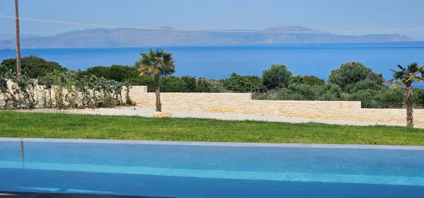 Modern Four-Bedroom Villa for Sale in Agios Onoufrios, Akrotiri — photo 5