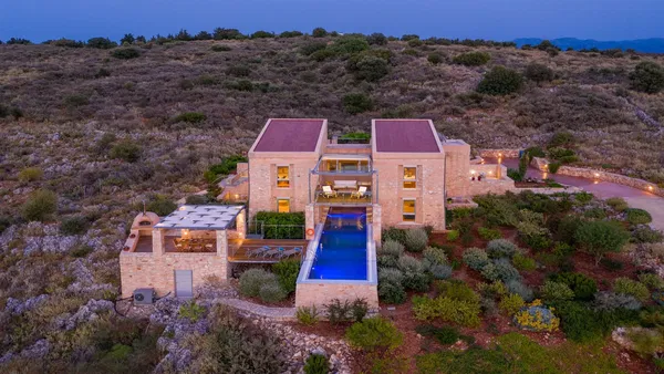 340 m² Sea-View Four-Bedroom Villa for Sale in Apokoronas, Chania