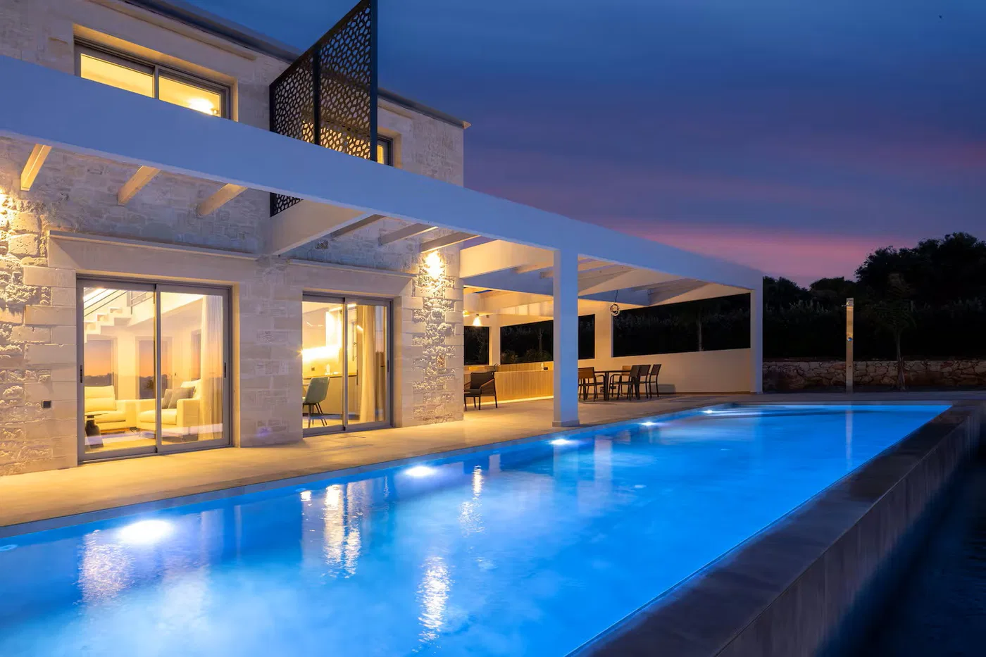 Sea-View 120 m² Villa with Four Bedrooms for Sale in Agios Onoufrios, Akrotiri