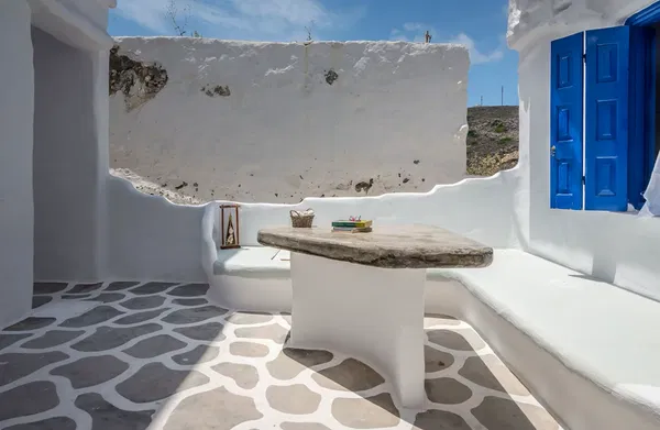 340 m² Hotel for Sale in Milos, Cyclades — photo 3