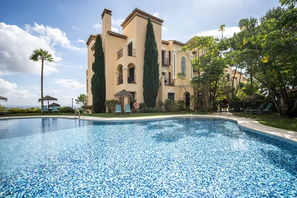 124 m² Villa with Three Bedrooms for Sale in Marbella, Spain
