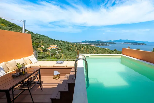 399 m² Sea-View Hotel for Sale in Skiathos, Sporades Islands — photo 2