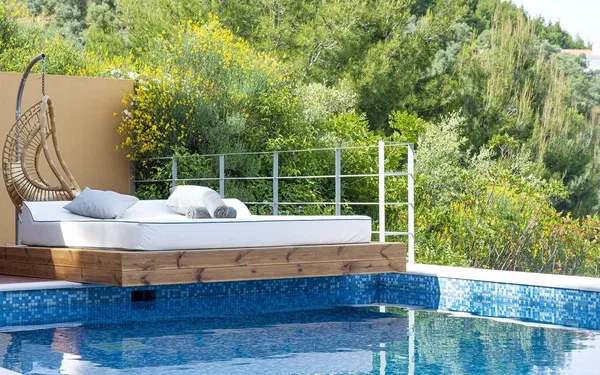 399 m² Sea-View Hotel for Sale in Skiathos, Sporades Islands — photo 3