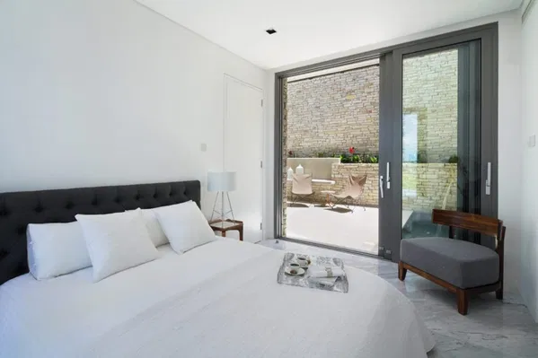 215 m² Sea View Three-Bedroom Villa for Sale in Paphos, Cyprus — photo 3