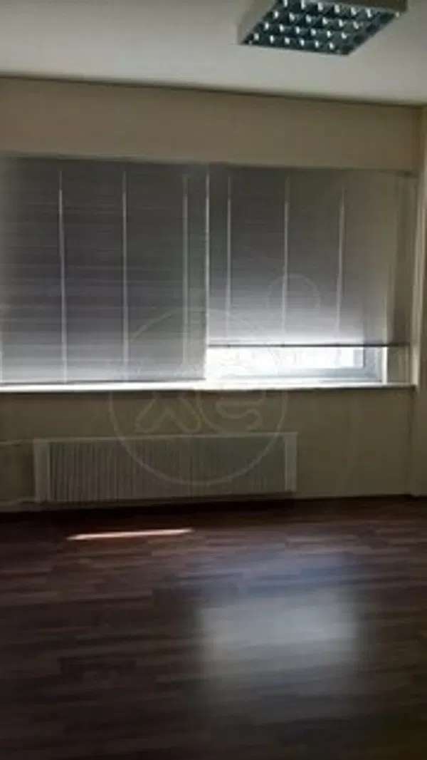 85 m² Commercial Space for Sale in Piraeus, Athens — photo 3