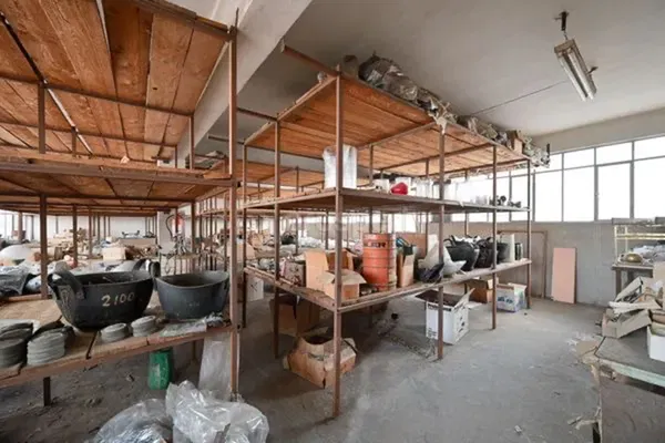 1200 m² Commercial Space for Sale in Piraeus, Athens — photo 3