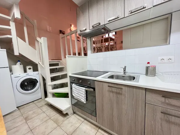 640 m² Building for Sale in Center Athens, Athens Center — photo 5