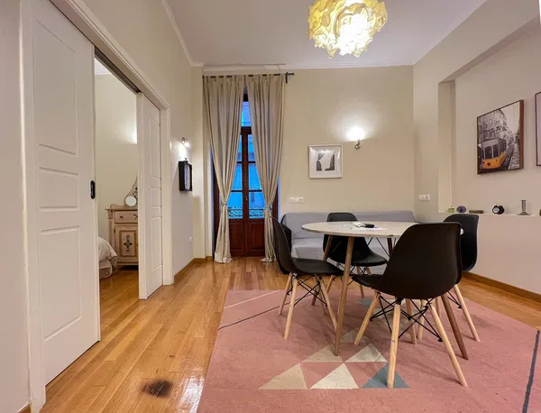 640 m² Building for Sale in Center Athens, Athens Center — photo 4
