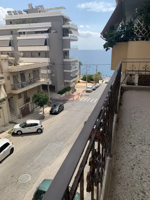 405 m² Building for Sale in Piraeus, Athens Southern suburbs — photo 2