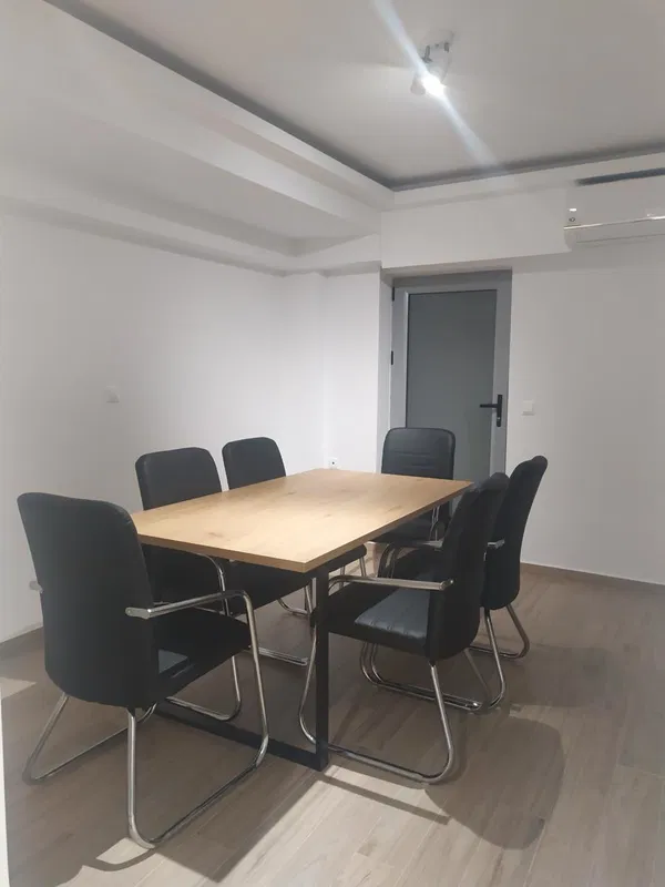 62 m² Two-Bedroom Renovated Apartment for Sale in Kolonaki - Lycabettus, Athens Center