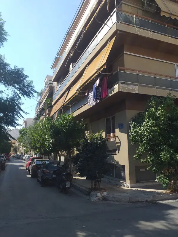 Renovated 67 m² Apartment with Two Bedrooms for Sale in Piraeus Kaminia, Piraeus