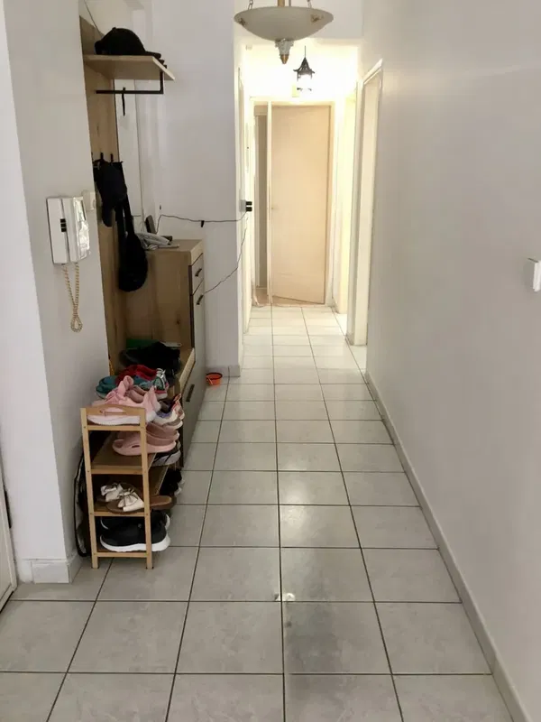 106 m² Three-Bedroom Sea-View Apartment for Sale in Glyfada, Athens Southern suburbs — photo 4