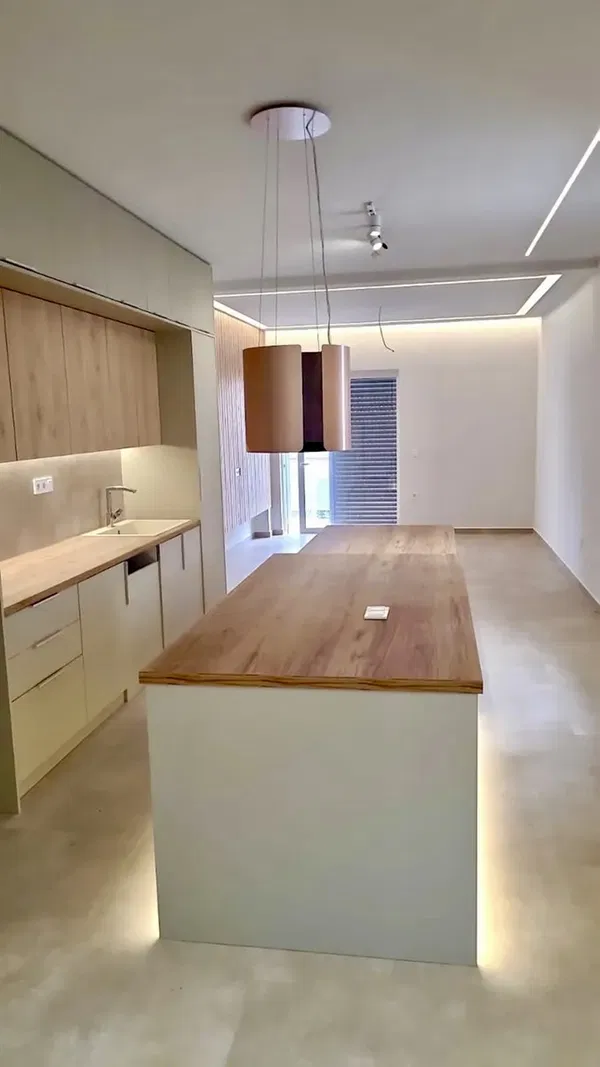 111 m² Three-Bedroom Apartment for Sale in Glyfada, Athens Southern suburbs